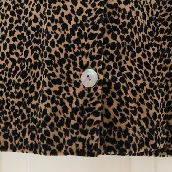 Lightweight Jacket - Picture 3 of 8